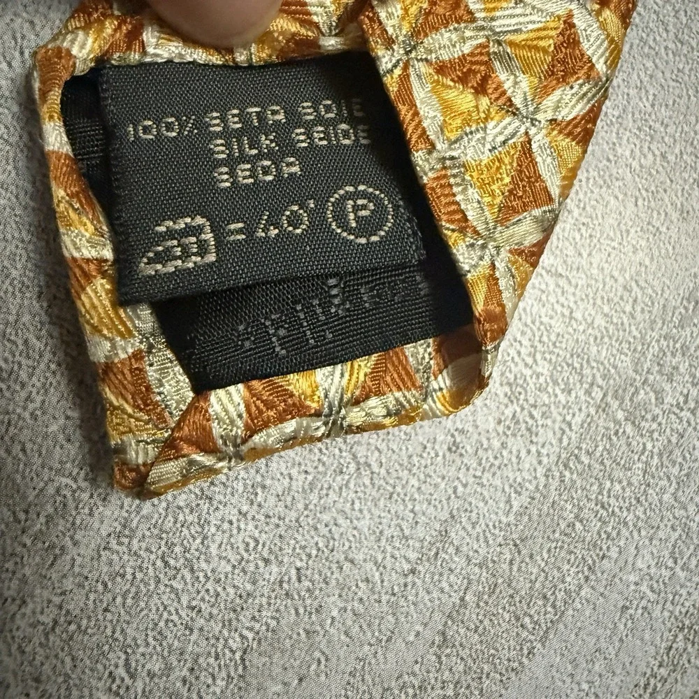 Ermenegildo Zegna Tie Silk Yellow Orange Tan Geometric Diamond Necktie 62